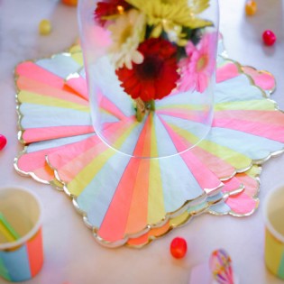 16 serviettes en papier Berlingot multicolore